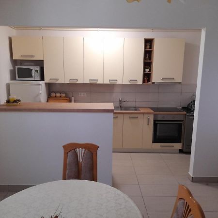 דירות סנג' Apartman Lipa מראה חיצוני תמונה