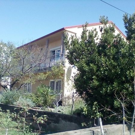 דירות סנג' Apartman Lipa מראה חיצוני תמונה