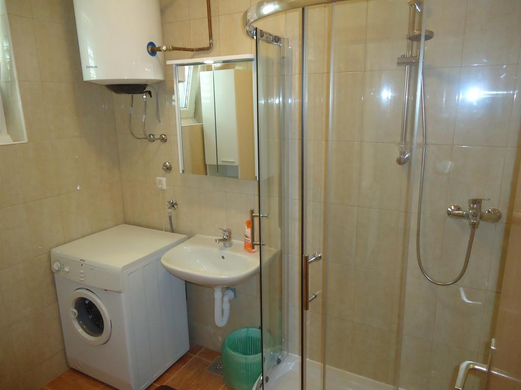 דירות סנג' Apartman Lipa מראה חיצוני תמונה