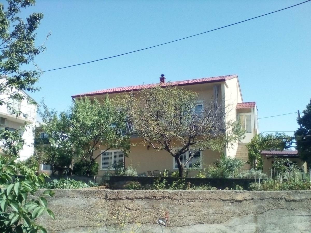 דירות סנג' Apartman Lipa מראה חיצוני תמונה